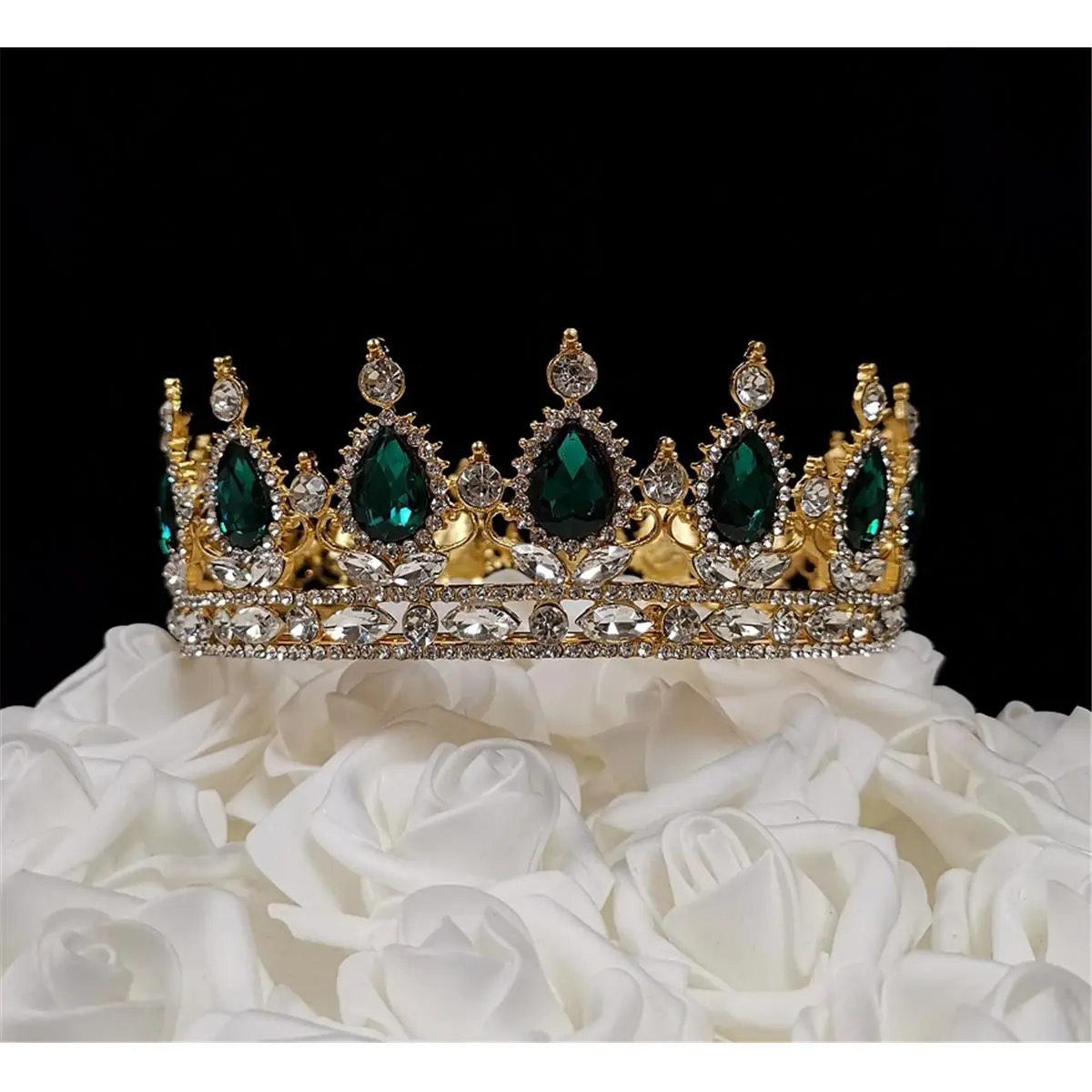 212 MAIN Solid Emerald Jewel Queen Crown Cake Topper - 7.1oz, 5.75in - Wedding, Anniversary Cake Decoration for Home, Festive & Party Supplies