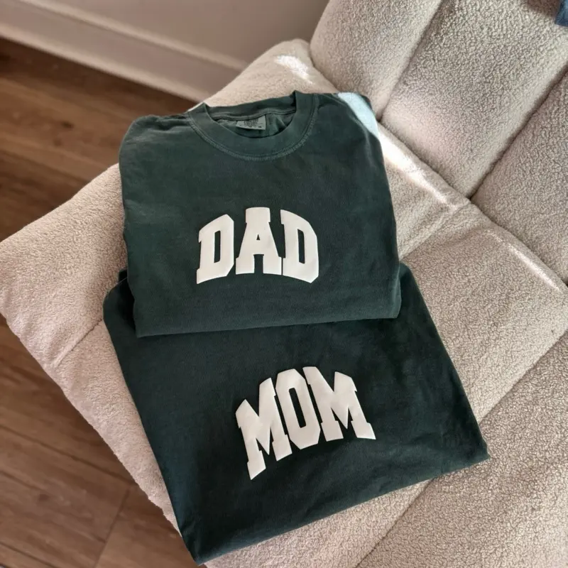 Mom Dad Puff t shirt, New parent gift , Gift for a new mom.