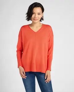 Long Sleeve V-Neck Center Seam Solid Pullover