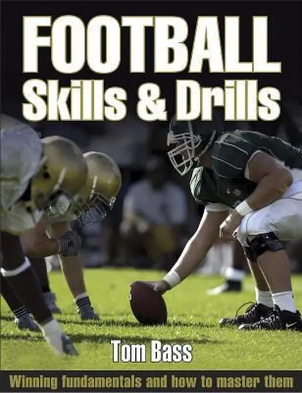USED-Football: Skills & Drills (Skills & Drills Series) by Bass, Thomas (Paperback)
