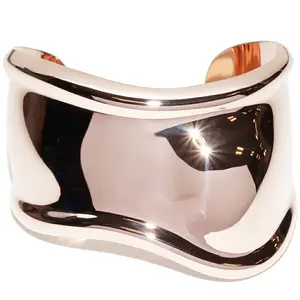 Pre-owned Tiffany & Co. 18K Rose Gold (Au750) Small Leather Goods Elsa Peretti Bone Cuff Au750 Bangle