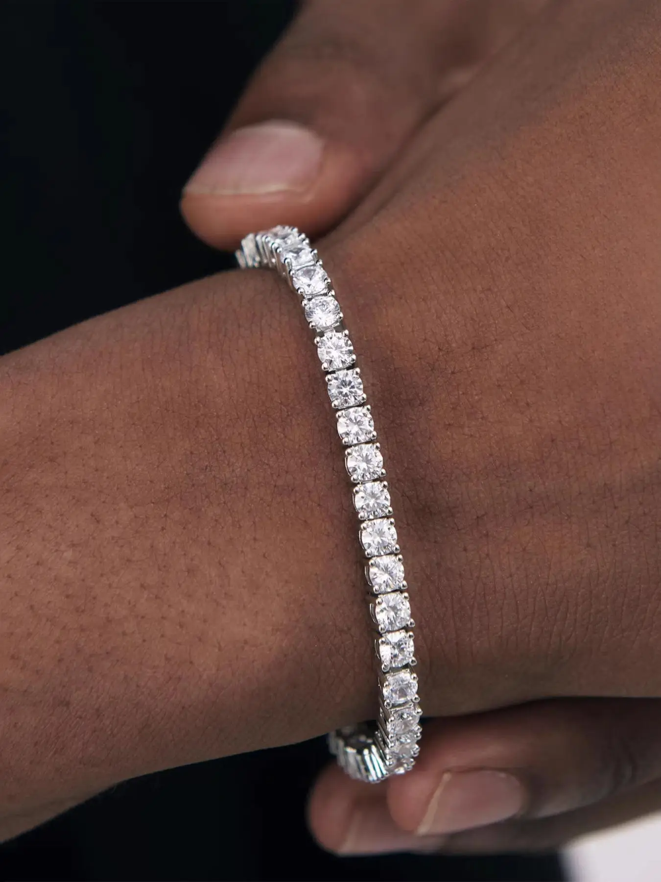 2024 Summer Rhinestone Decorated Trendy Bangle, Elegant Fashion Accessories for Women & Men Daily Wear, Minimalist Aesthetic Jewelry Gift