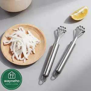 [Heavy-Duty Coconut Shredder] Heavy-Duty Metal Multi-Functional Coconut Shredder & Grater with Ergonomic Handle - Sharp Blades for Coconut, Ginger, Carrots, Potatoes, Cheese - Durable Kitchen Tool for Slicing, Shredding, Grating