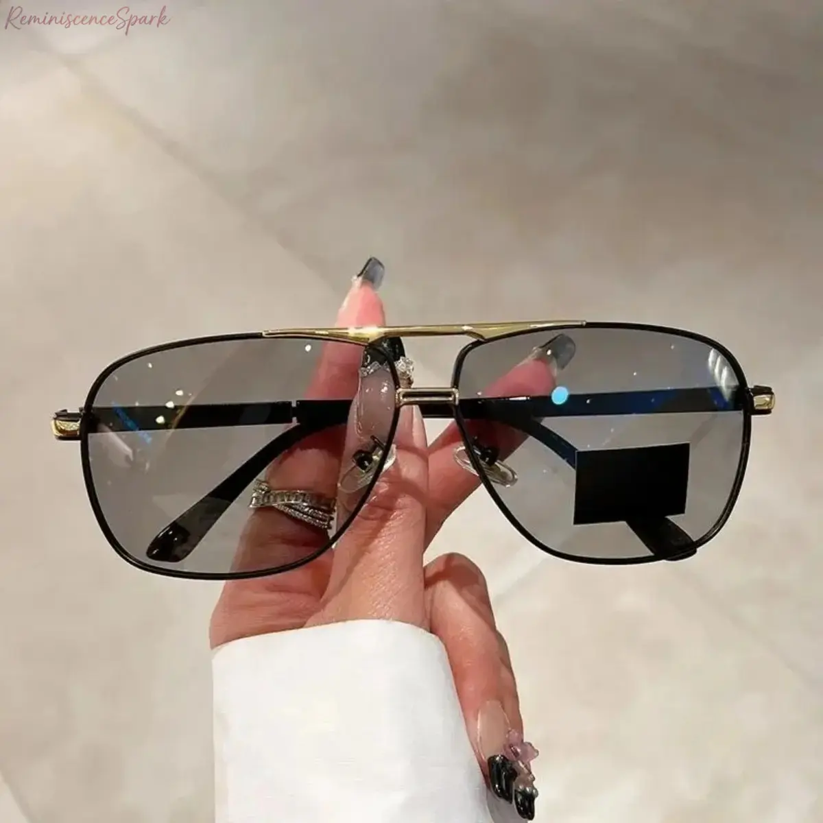 Retro 2026 Oversize Square Sunglasses, Unisex Double Bridge Frame with Polarized Photochromic Lenses, Comfortable Fit for Driving & Travel, Adjust Tint Based On Sunlight
