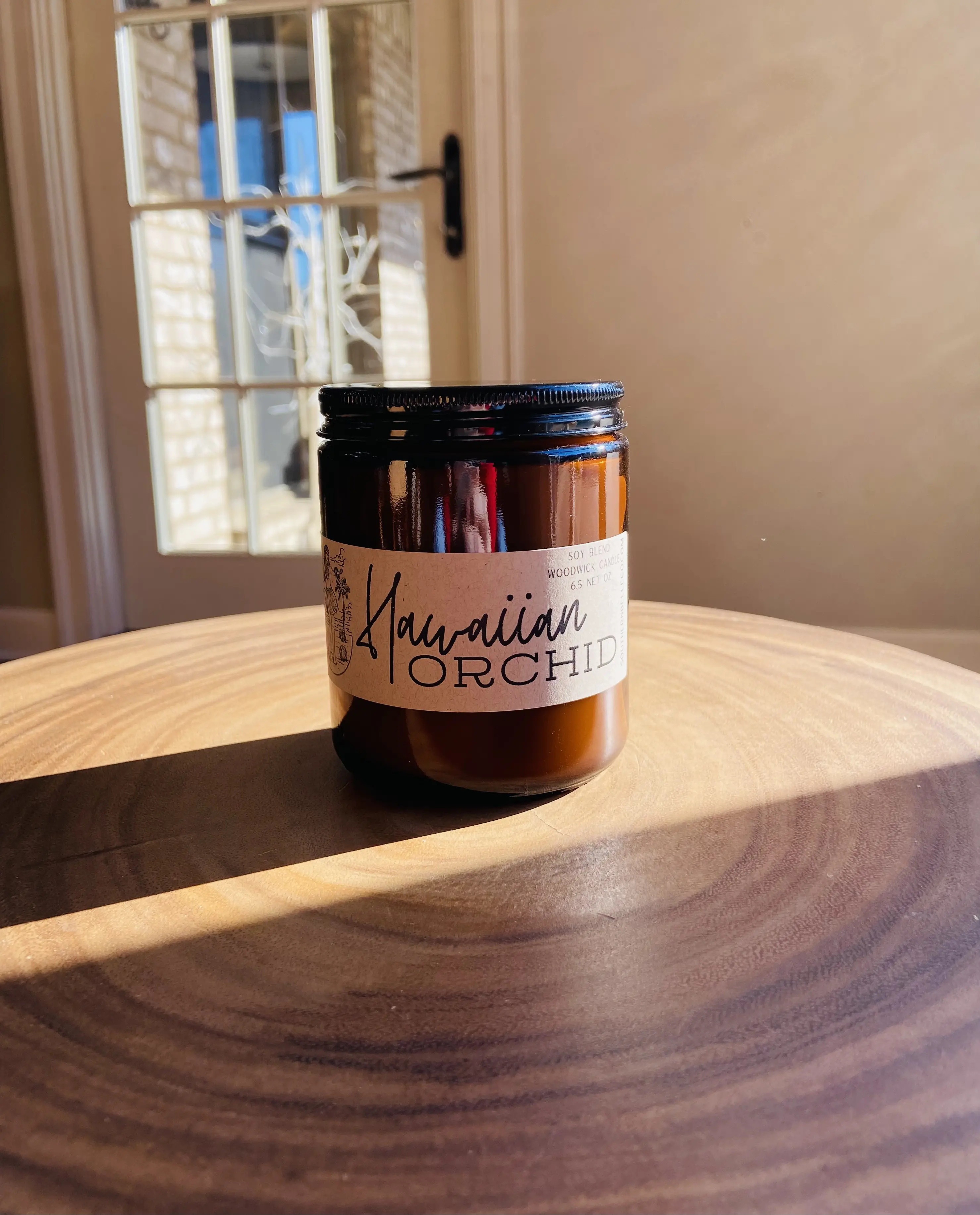 Hawaiian Orchid  7.5 oz Wood Wick Candle