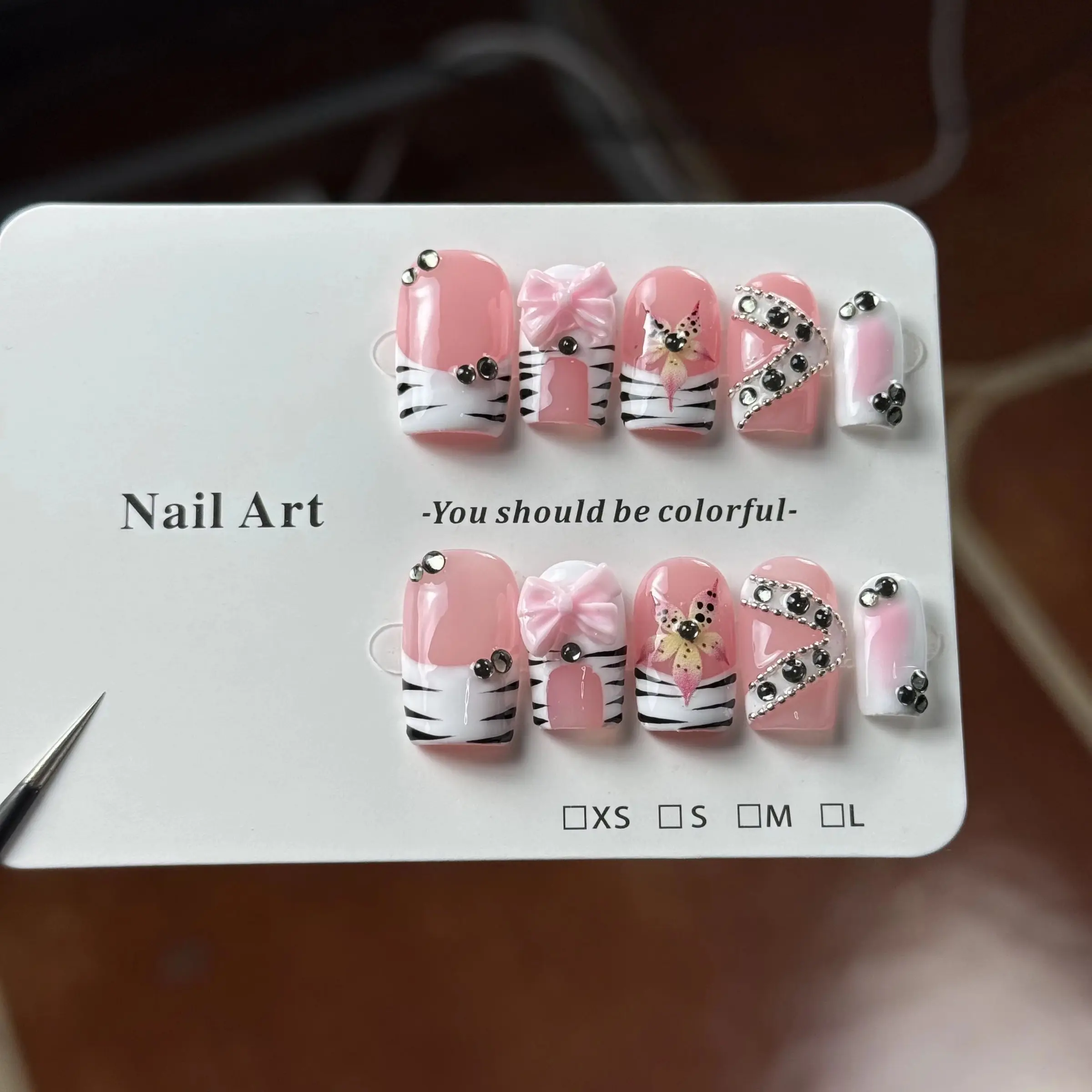 10pcs high-end Sweet and cool style, hand-painted zebra stripes, hand-painted carvings, bows, shiny dot diamonds handmade fake nails Decorative Nails Rhinestone Bow Decorated Nail Art Nail Art Products