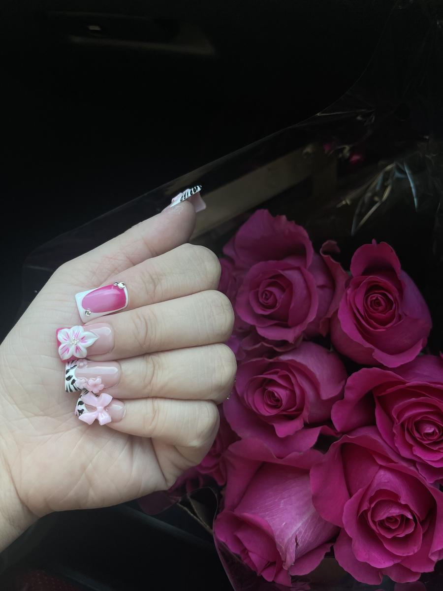 Item: Pink 3D Flower And Pink Bow, S