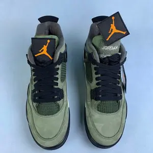 Deep Green 2025 Military Green Suede Fashion Classic Sports shoes Outdoor Running Shoes Comfortable Basketball shoes