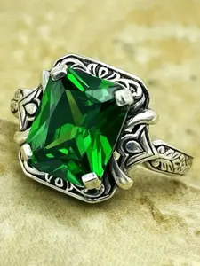 Vintage Rhinestone Decor Ring, Geometric Carved Design, Ethnic Style, Women's Party Jewelry, Elegant Holiday Accessory, Vintage Embossed Ring