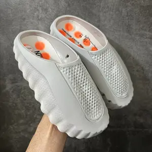 Mind 001 Summer Slide Slides Mind001 Designer Slippers Soft Rubber Tech Comfortable Sandals Mules Clog Black Red Bone Light Smoke Grey Men Women for Beach