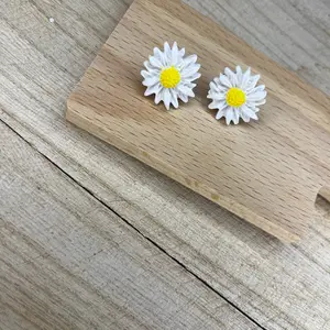 Polymer clay large daisy studs