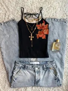 Sweet Girl Elegance Floral Embroidered Cami Top for Women, Summer Thin Breathable Comfortable Slim Fit Sleeveless Shirt, Casual Fitted Blouse, Floral Embroidery Cami
