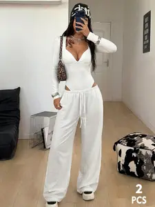 Women's Spring/Summer Concert Outfit Streetwear Y2K Minimalist Casual Basic White Bodysuit And Baggy Low Rise Pants Two Pieces Outfits