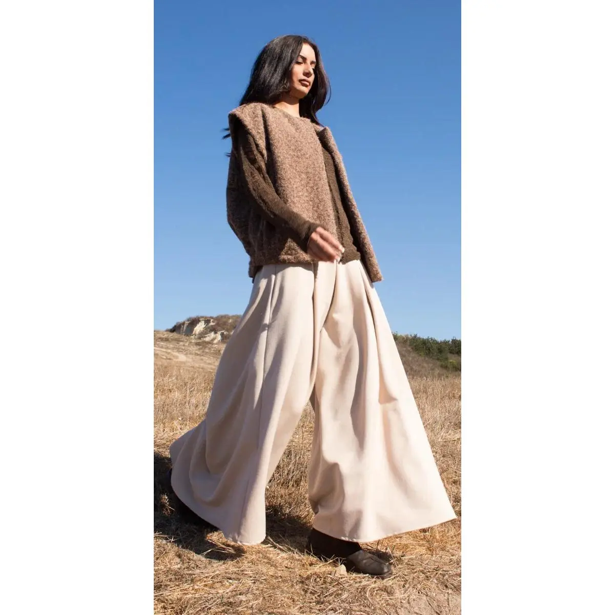 Anna Wide-Leg Trousers
