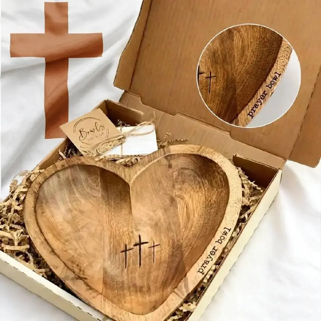 Wooden Heart Shaped Prayer Bowl,vintage prayer bowl,Handcrafted Vintage Prayer Bowl with Cross & Letter Pattern, Religious Decorations for Home Living Room Bedroom Church, Christian Ornaments, Home Decor, Hand Engraved Easter Sunday Gifts Father's Day