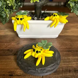 Lucky Spider (3D Printed, Articulating, Decor)