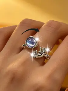 Rotatable Creative Cat Design Ring, Ideal Gift for Friends, Perfect for Daily Wear, Parties, and Events, Unique Jewelry Accessory