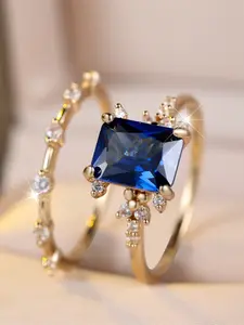 A rectangular ring made of synthetic blue zirconia is fashionable, elegant and simple, suitable for women to wear at travel wedding parties