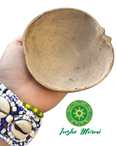 Jícaras Naturales 2"–8" – Cuencos de Calabaza para Ofrendas, Altares y Rituales Espirituales