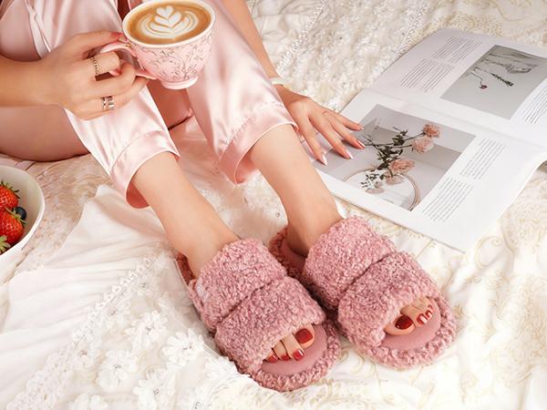 EverFoams Women's Fuzzy Open Toe Slippers Comfy Soft Memory Foam Indoor House Shoes