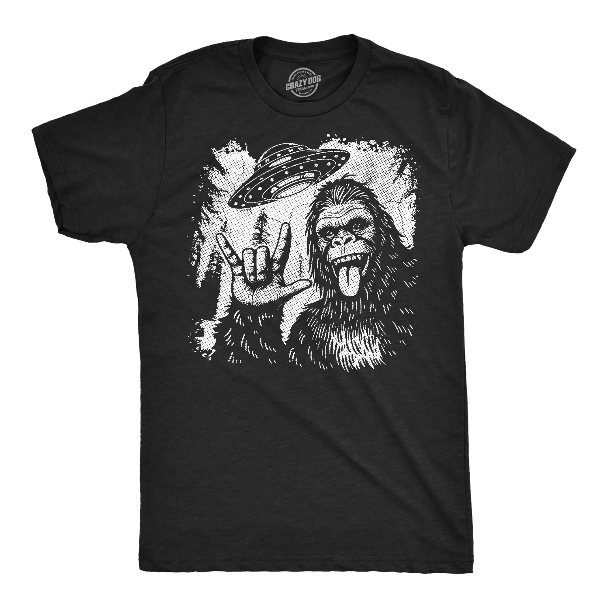 Mens Funny T Shirts Bigfoot UFO Sarcastic Sasquatch Graphic Novelty Alien Tee For Men Mens Funny T Shirts Cool Vintage Fashion T-Shirt Gift Classic Menswear Funny Space Short Sleeve Novelty Tees for Guys Black -