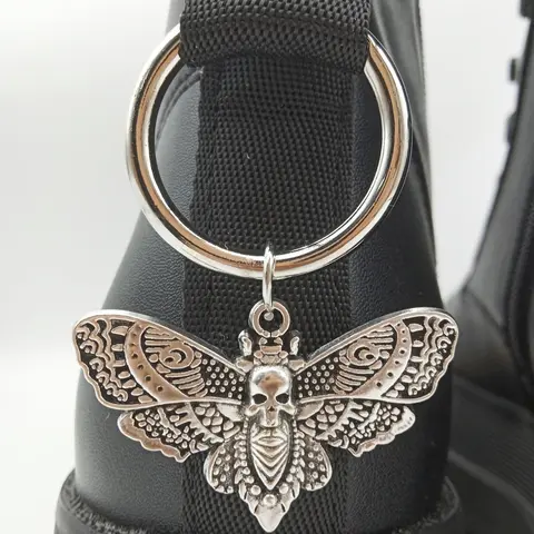 Punk Style Halloween Themed Skull, Bat & Moth Design Iron, Fashionable Novelty Shoes Decorations for Boots, Stylish Y2k Shoes Accessories for Women & Men, Easy To Attach Footwear, Shoe Charms for Sneakers, Decorative Shoe Accessories