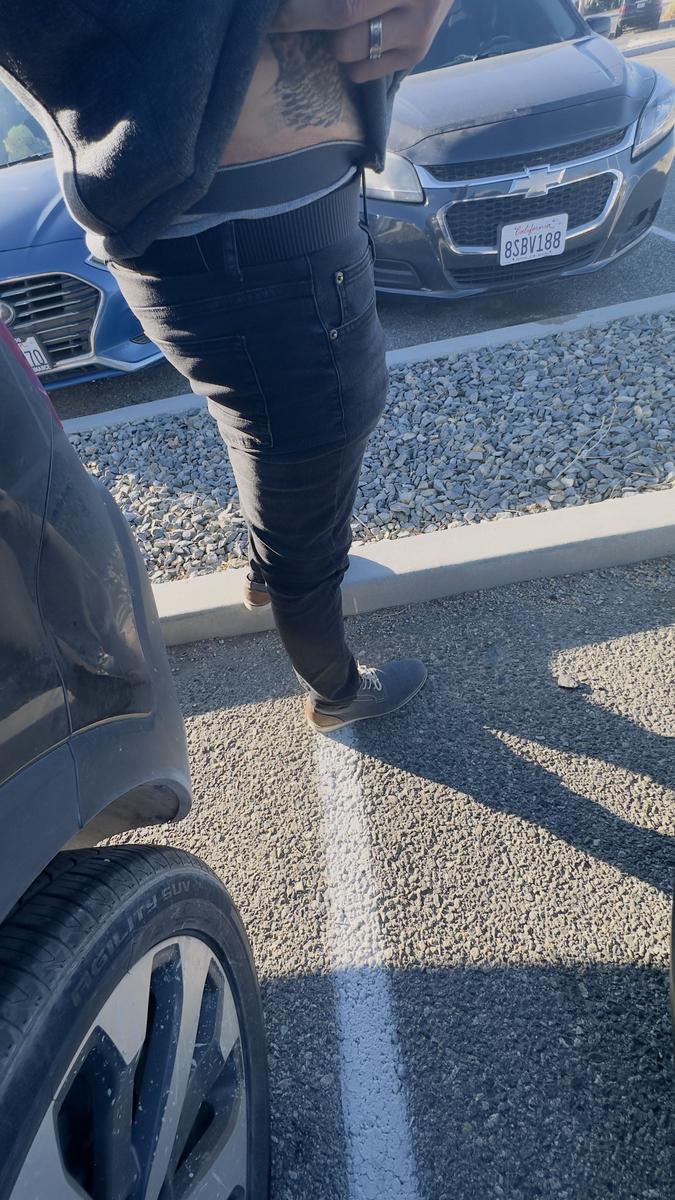 Item: Black-Medium Blue-Light Blue, 32