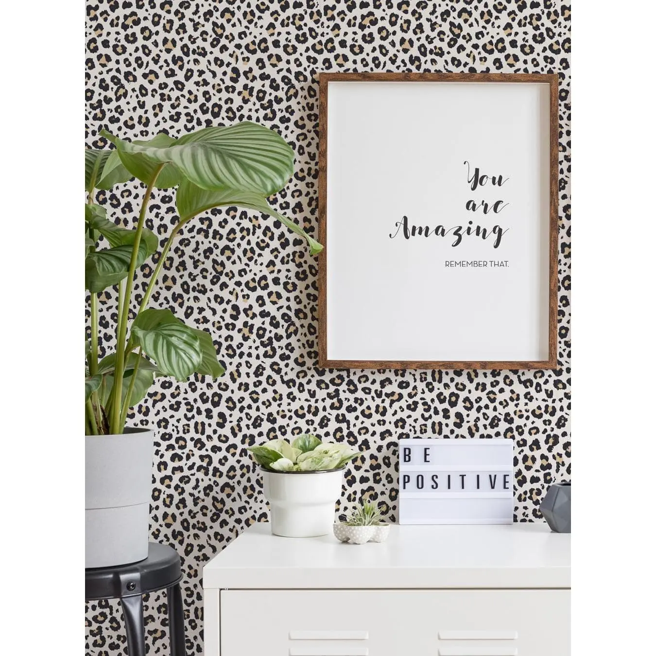 Leopard Animal Print Peel and Stick Wallpaper, Stick on Renter Friendly Accent Wall Wallpaper for DIY Room Makeovers, Stick On Wallpaper