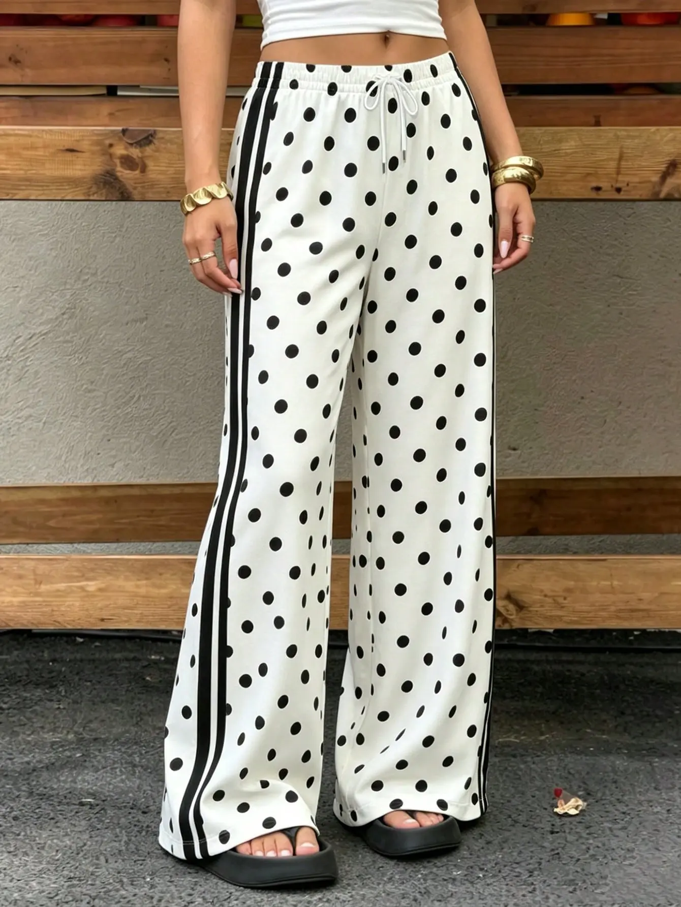 Women’s high-waisted polka dot wide-leg casual pants, athletic long pants with side contrast stripes and a drawstring, floor-length straight-cut pants with a fluid drape that flatters the figure, vintage polka dot loose casual long pants Black Bottoms