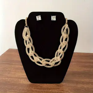 1pc Elegant Black Velvet Jewelry Display Stand - Perfect for Earrings, Necklaces & Pendants - Ideal Valentine's Day Gift