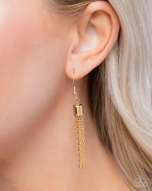 MESH-Age Gold Color Multi-Layered Necklace with Layered Design for Elegant Look