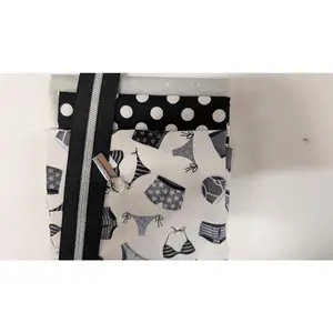 Ruffle Zipper Pouch Kit-Black and White