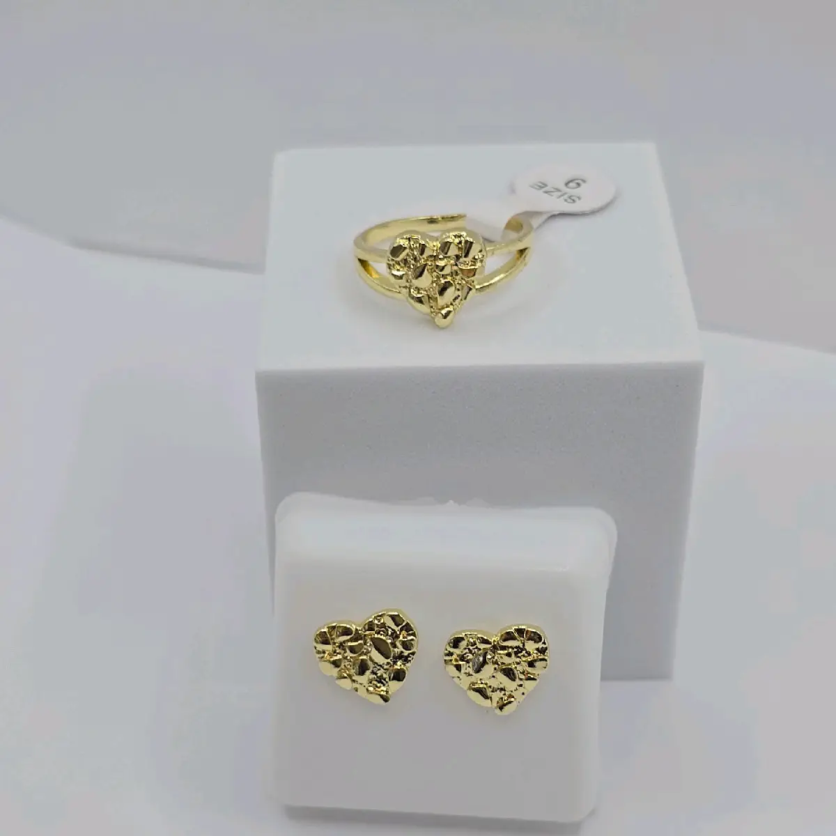 LUXURY Nuggets style HEARTS set ring with heart earrings studs GOLD-PLATED ring zises 7 to 10 available