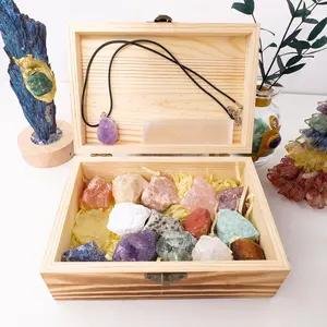 Crystal Pendants with Wooden Box, Decorative Amethyst Pendant, Decorative Accessories, Home Decor Collection, Home Decor Supplies, Hand Selected Crystals