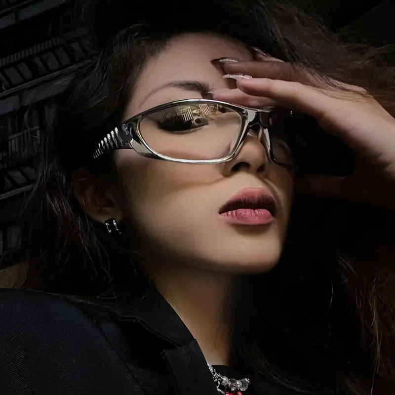 Future Technology Sunglasses Y2K Millennium Sunglasses Hot Girl Retro High-end Sunglasses