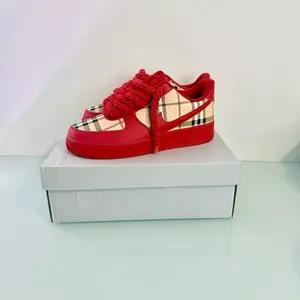DG CUSTOMZ Men's Red colored