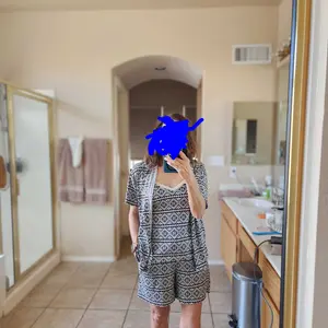 review image 0