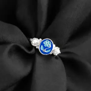 Mourning Bloom Ring - Silver