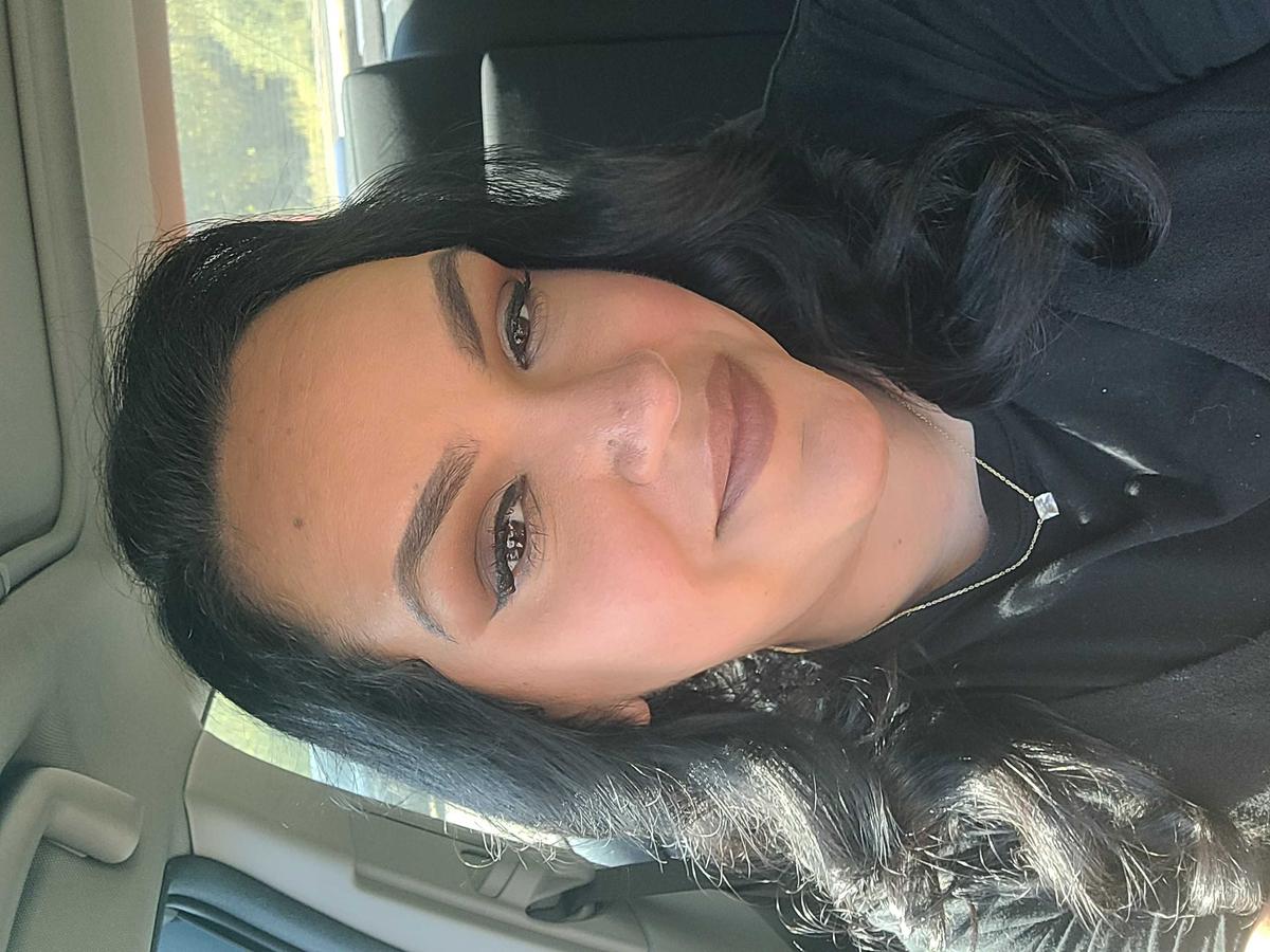 Item: Eaze Drop Tint Shade #6 + Foundation Brush