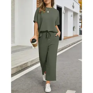 1 set of women’s soft short-sleeved matching casual suit, wide-leg pants casual suit, sports suit, travel spring and summer travel kite set, green GARMENTARY