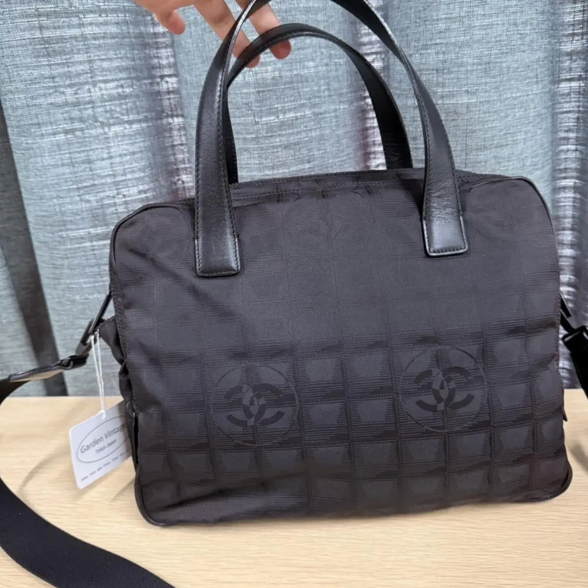 Pre-owned CHANEL As Shown Shoulder Bags New Travel Line Briefcase 1S308