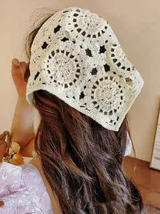 Sweet Hollow Out Design Flower Triangle Shape Scarf Headband, Cute and Adorable, Versatile Accessory, Perfect for Daily Outing, Beach Trips, Vacation Photoshoot Accessories