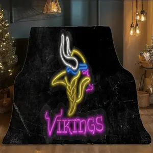 [JIT] A Vikings polyester Flannel Throw Blanket - super soft and warm, suitable for sofa, bed and travel, suitable for all seasons, machine washable, suitable for office rest, camping, for brothers and sisters