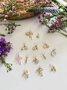 mix + match kindle charms