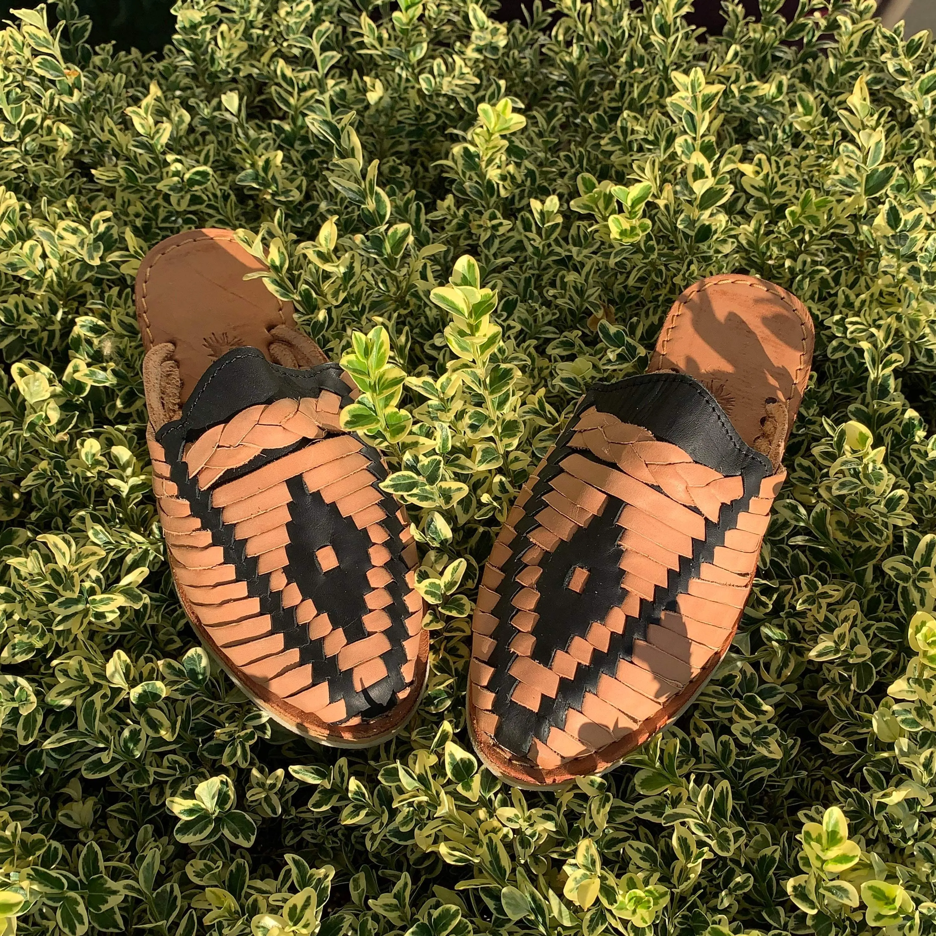 Ximena Mule Huarache Sandals - Tan with Black