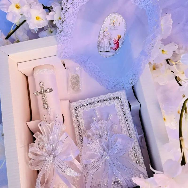 Traditional Religious First Communion Candle Set - 8in Candle, Rosary, New Testament, Decorative Elements in Box for Boys & Girls (English, Spanish)