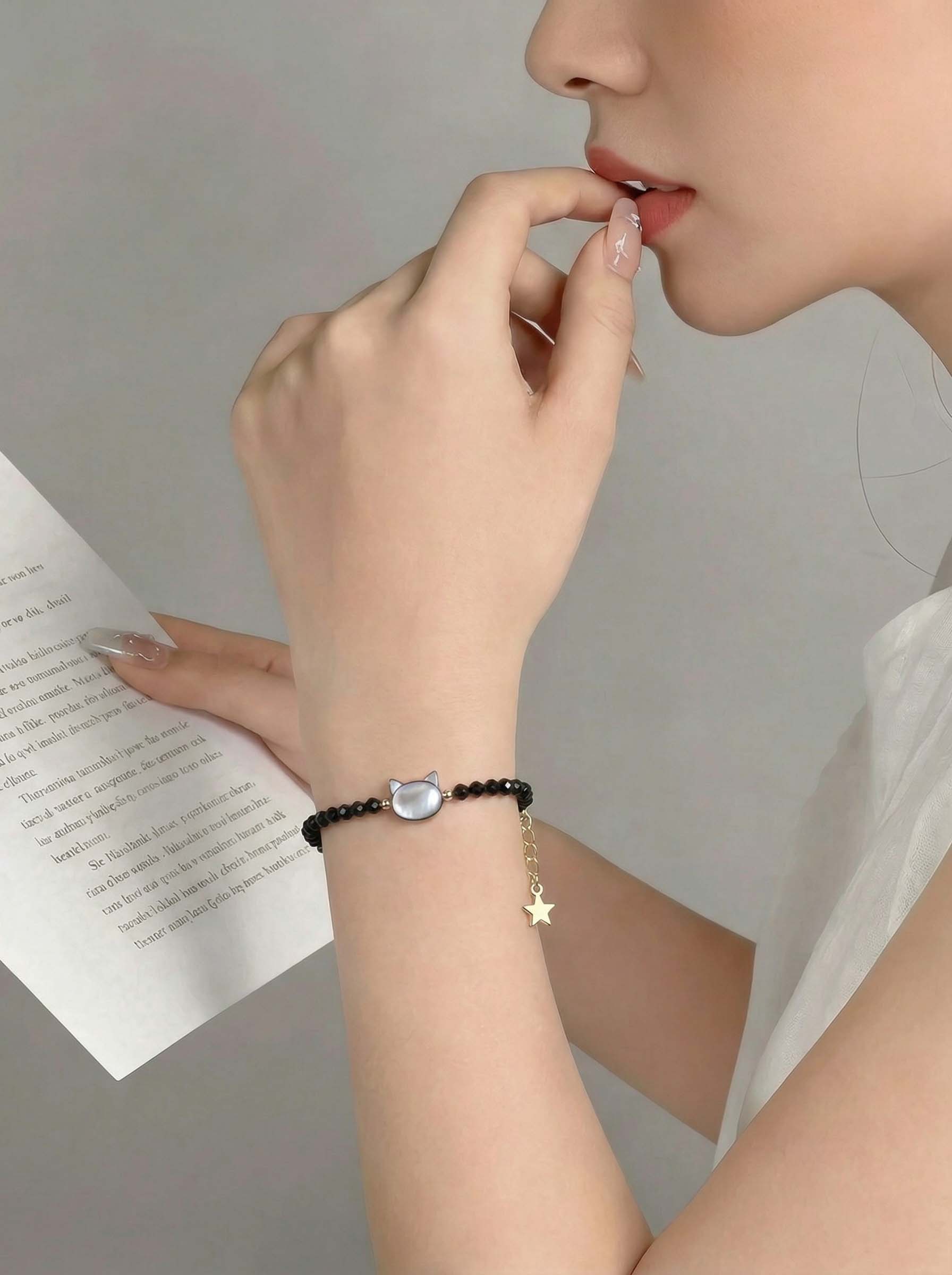 Black Crystal Bracelet with Cat Head Design for Women - Adjustable & Gift-Ready Lucky Fortune Cat Black Crystal Bracelet with Cat Head Design for Women - Adjustable & Gift-Ready Lucky Fortune Cat
