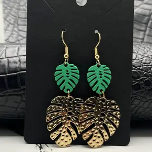 Loose Leaf Stainless Steel Dangle Style Earrings with Green Leaf Accents and Gold Base for Stylish Accessory