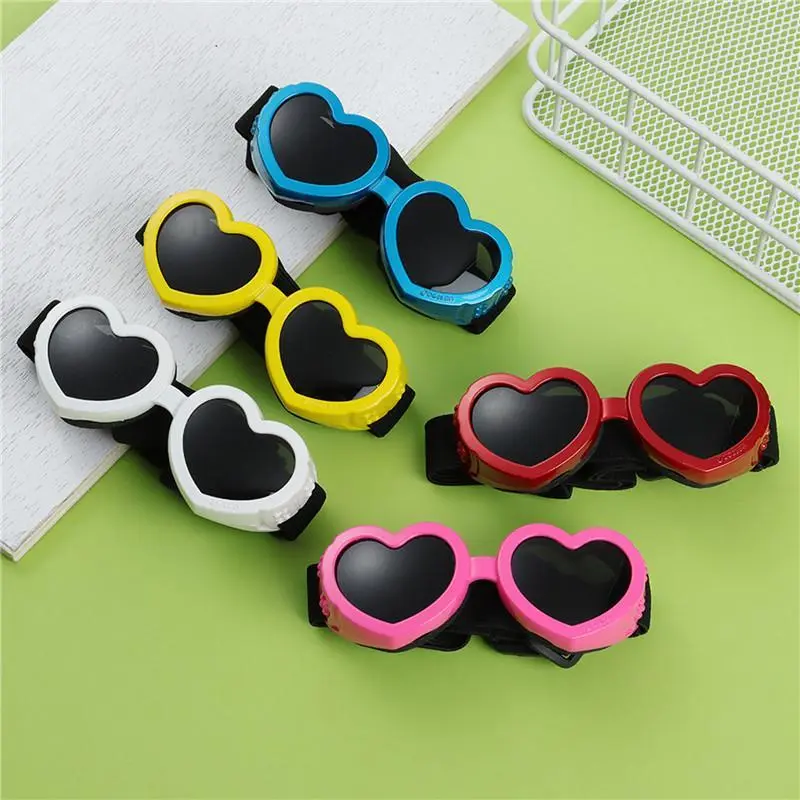 Pet Casual Glasses - 1 Pc Heart-Shaped Waterproof Dog & Cat Goggles, 10.5*4*2.5cm Size, 14-19cm Adjustable Jaw Elastic Strap, UV Protection, PC+TPEE Material (Pet Supplies)