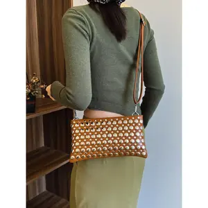 Fashionable Metal Rivet Underarm Bag, Personalized Punk Style Crossbody Shoulder Small Studded Bag, Fashionable and Versatile Solid Color Personalized Street Item, Casual Commuter Bag, Suitable for Daily Travel and Shopping, Etc.